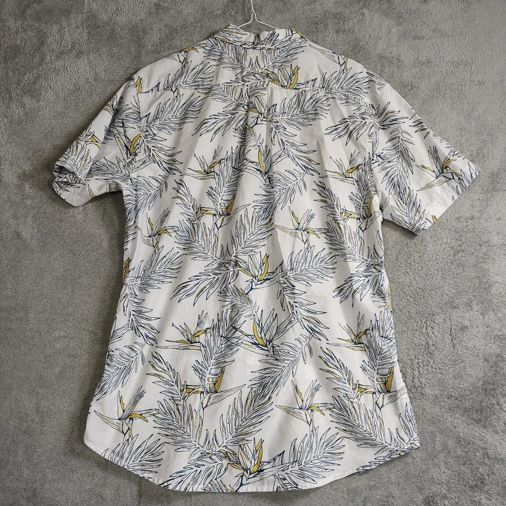 Levi's Men Button Up Shirt XL Green Sketch Type Relaxed Hawaiian‎ Pocket Collar